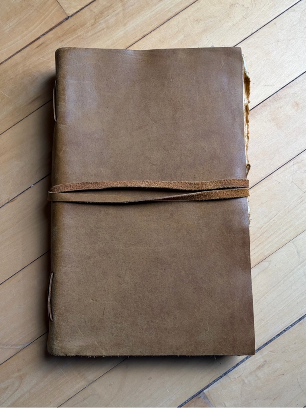 NOMAD CRAFTS Leather Journal Handmade Antique Style Deckle Edge Gothic Book